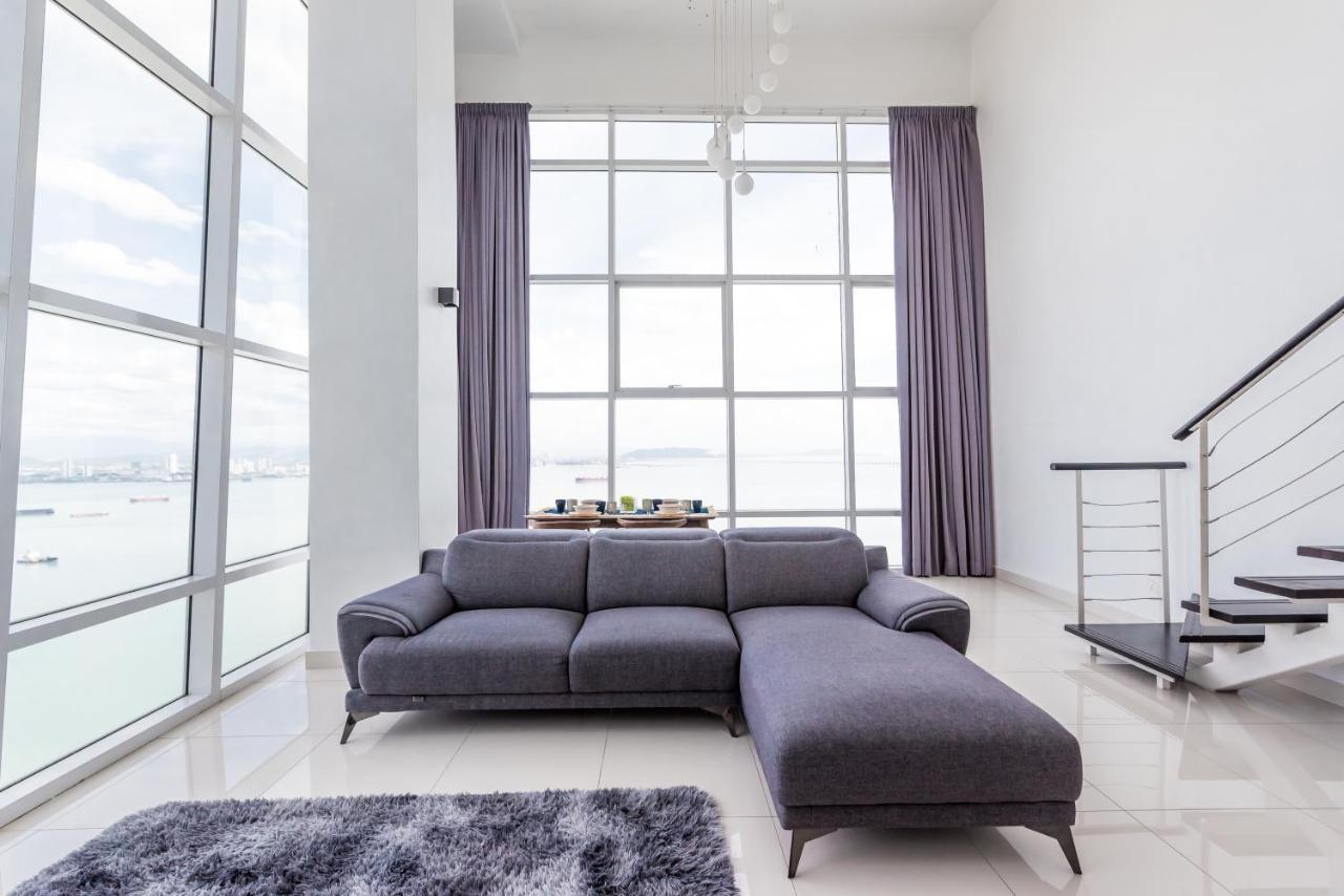 Maritime Penthouse Suite By The Sea George Town Exterior foto