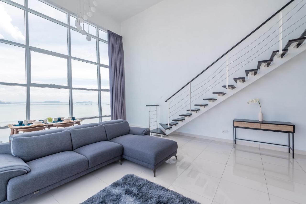 Maritime Penthouse Suite By The Sea George Town Exterior foto